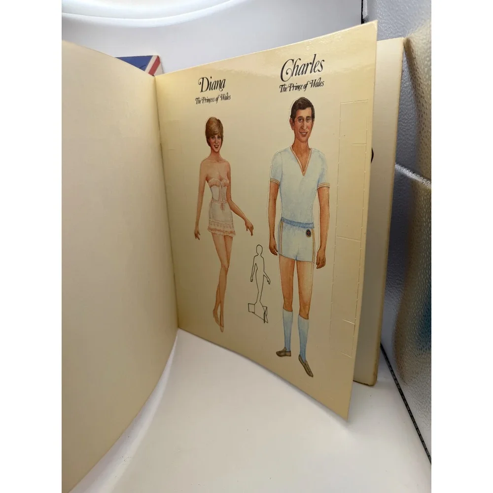 Vintage 1982 Princess Diana & Prince Charles Paper Doll Book Set Chuck & Di 80s